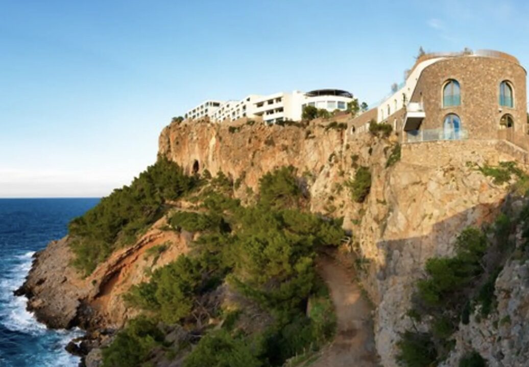 Mallorca, Spain — Jumeirah Mallorca dog friendly hotel