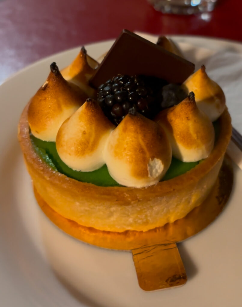 Lime tartlet and toastie at Café Conditorei Schober Zurich with dog