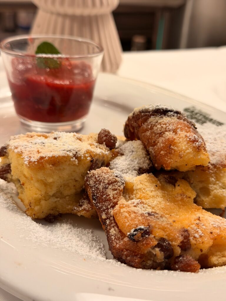 dog-friendly Vienna restaurants, dining out with a dog in Vienna