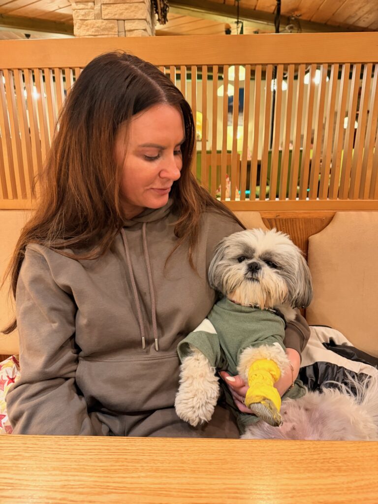 Weidachstube Neuner restaurant review dog friendly